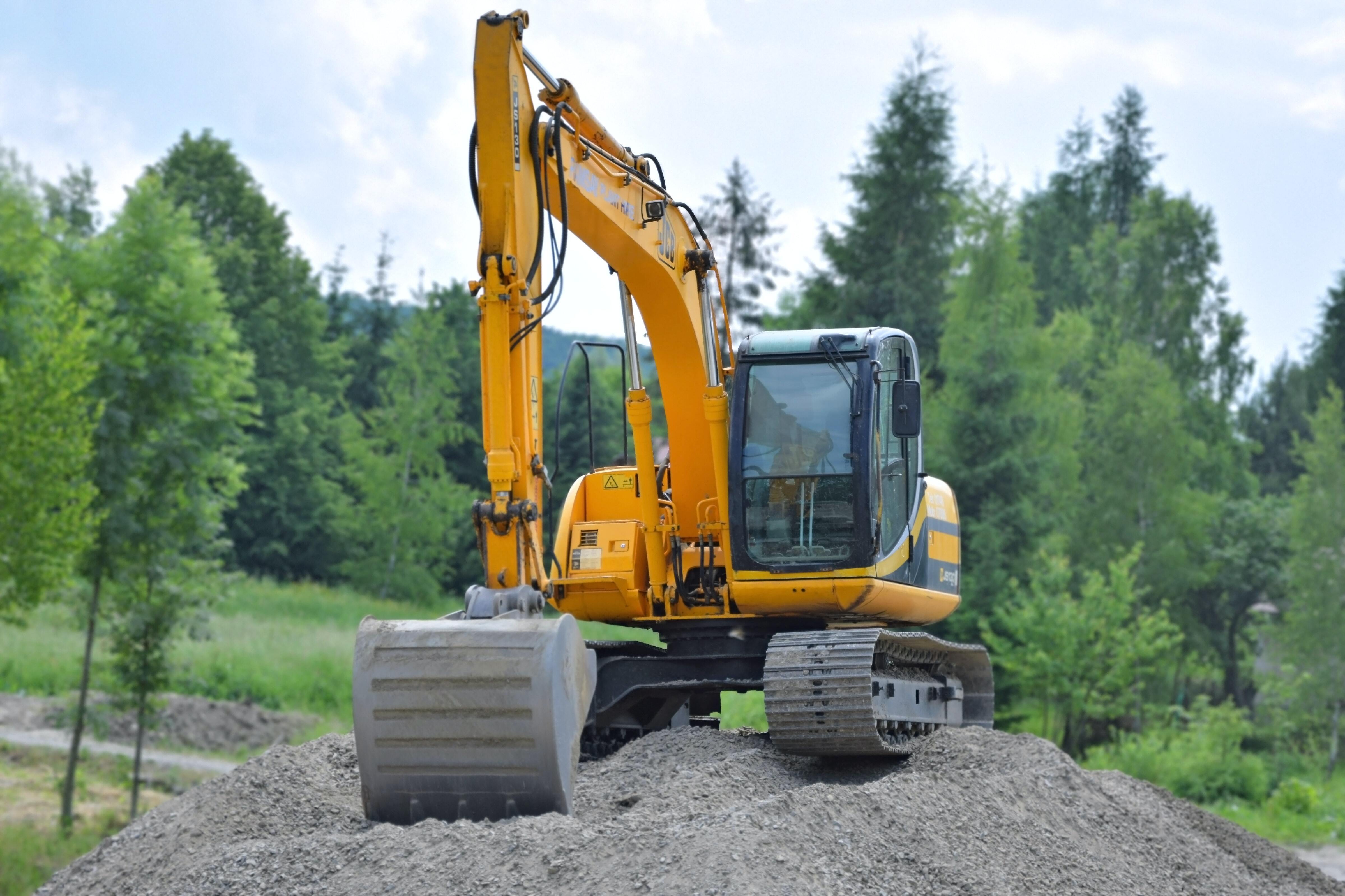 Real Time Telematics Data for Rental Construction Equipment